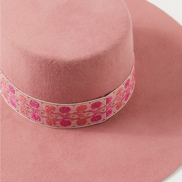 NWT Lack Of Color Sierra Rose Wool Felt Boater Hat In Rose Pink Wide Brim Lack of Color Sierra Boater Hat main image 4